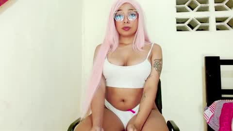 Mishel online show from 02/06/25, 03:59