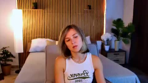 cutemirage online show from 06/28/26, 02:34