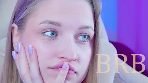 Rina online show from 12/01/25, 05:01