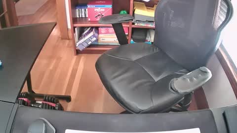 cutenerd15 online show from 11/24/25, 07:46