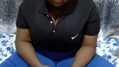 cutermilly online show from 03/08/25, 11:48