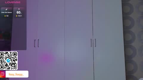 Roxy online show from 12/03/25, 02:26