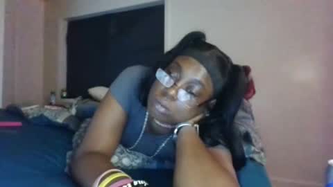 mary mack online show from 10/12/25, 03:16