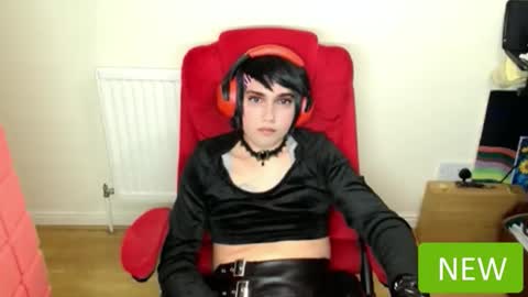 Snapshot of cutest_princess chatting on 06/09/26, 10:32 cutest_princess online show from 06/09/26, 10:32
