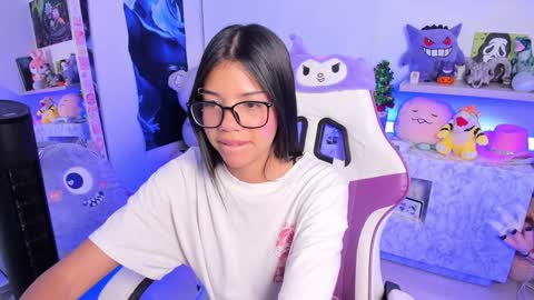 Snapshot of cutestephuwu chatting on 12/20/24, 11:47  - independent model online show from 12/20/24, 11:47