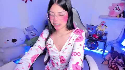 Snapshot of cutestephuwu chatting on 10/10/25, 11:59  - independent model online show from 10/10/25, 11:59