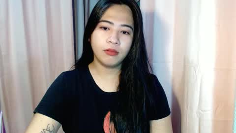 cute online show from 01/12/26, 07:19