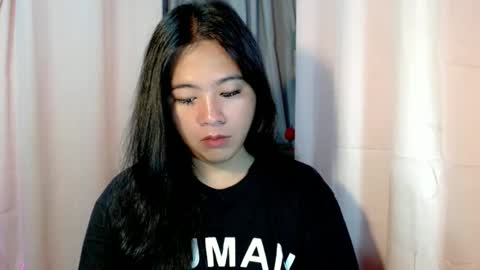 cute online show from 02/16/26, 11:45