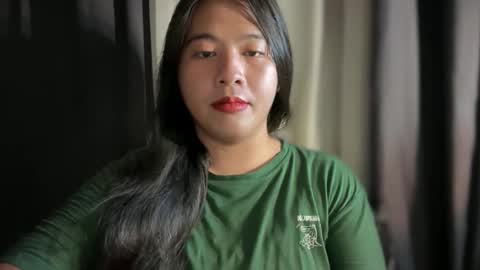 cute online show from 04/30/26, 05:14