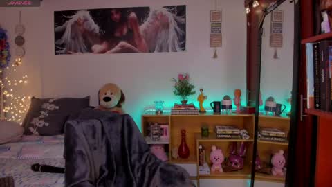 Snapshot of cuteweed420 chatting on 04/22/26, 01:08 cuteweed420 online show from 04/22/26, 01:08