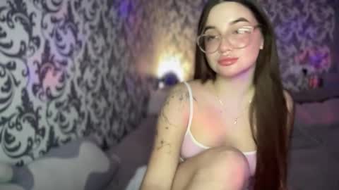 CuteAnn online show from 11/08/25, 07:34