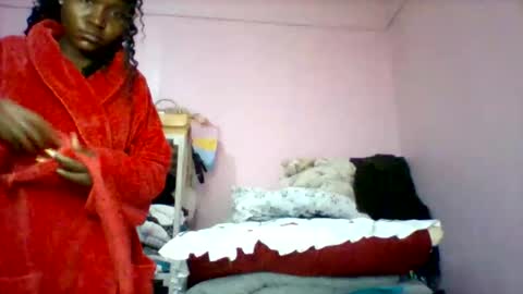 cutezola online show from 09/12/25, 03:06