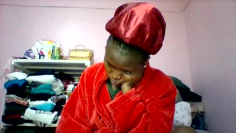 cutezola online show from 09/26/25, 02:48