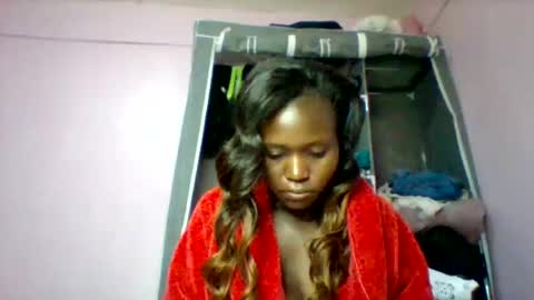 cutezola online show from 10/09/25, 04:54