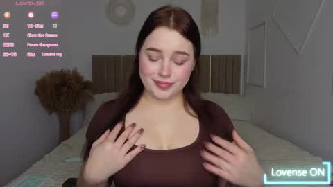 Nika  online show from 02/06/26, 01:36