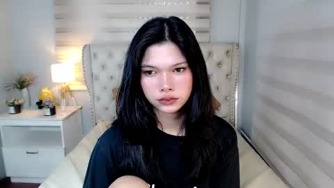 cutie_chinnie online show from 06/18/26, 12:31