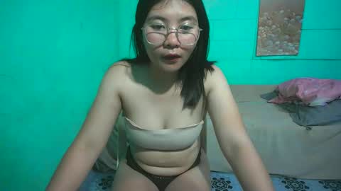 Snapshot of cutie_ethel chatting on 04/21/26, 02:56 cutie_ethel online show from 04/21/26, 02:56