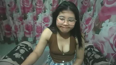 Snapshot of cutie_ethel chatting on 05/16/26, 12:51 cutie_ethel online show from 05/16/26, 12:51