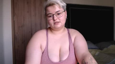 Sophie  Lilith online show from 11/12/25, 05:08