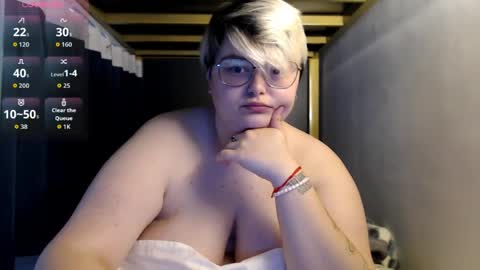 Sophie  Lilith online show from 04/27/26, 08:23