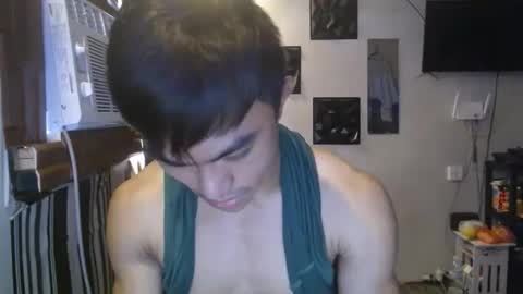 cutie_hunk69 online show from 06/04/26, 03:12