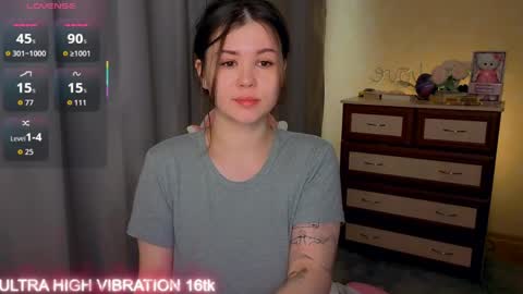 mili online show from 04/04/26, 07:06