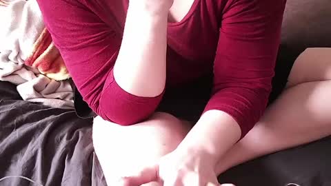 Snapshot of cutie_peach chatting on 04/26/26, 11:19 cutie_peach online show from 04/26/26, 11:19