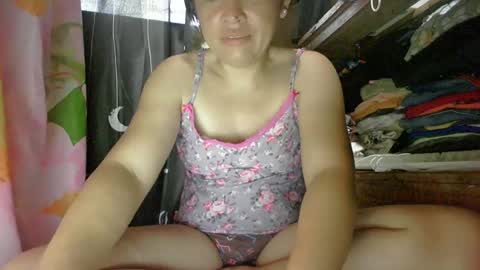 Snapshot of cutie_pie02 chatting on 04/25/26, 10:07 cutie_pie02 online show from 04/25/26, 10:07