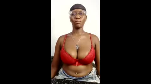 Snapshot of cutie_pumpkin_ chatting on 02/08/26, 01:53 CUTIE online show from 02/08/26, 01:53