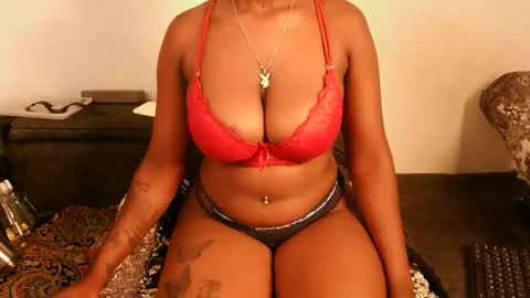 Snapshot of cutie_pumpkin_ chatting on 02/24/26, 11:25 CUTIE online show from 02/24/26, 11:25