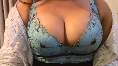 Ruhii online show from 03/22/26, 08:23