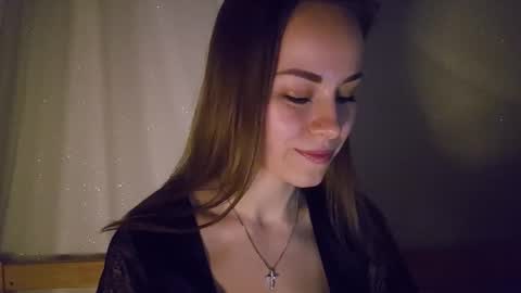 Snapshot of cutie_xoxo_ chatting on 02/14/26, 09:44 cutie_xoxo_ online show from 02/14/26, 09:44