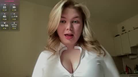 Julie  online show from 03/31/26, 02:39