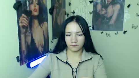 Emma online show from 10/30/25, 07:21