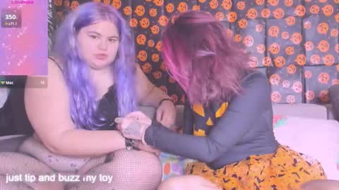 Snapshot of cutielanalova chatting on 10/21/25, 07:03 cutielanalova online show from 10/21/25, 07:03