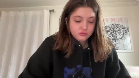 Cutieoggg420 online show from 02/20/26, 07:36