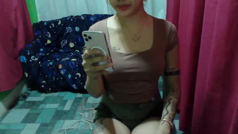 cutiepinay_chesca online show from 03/04/25, 09:51