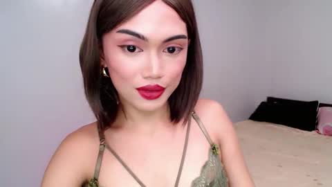 ZAYNA  DONT FORGET TO FOLLOW MY ROOM online show from 10/21/25, 06:19