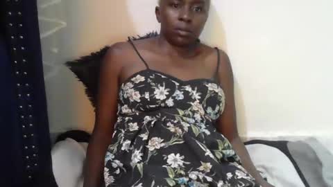 Snapshot of cutlucy25 chatting on 04/02/26, 08:56 cutlucy25 online show from 04/02/26, 08:56