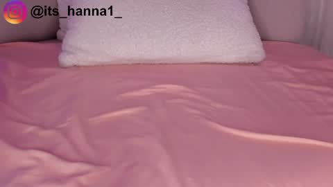 Snapshot of cutte_hanna18 chatting on 05/26/26, 09:00 Hannah online show from 05/26/26, 09:00