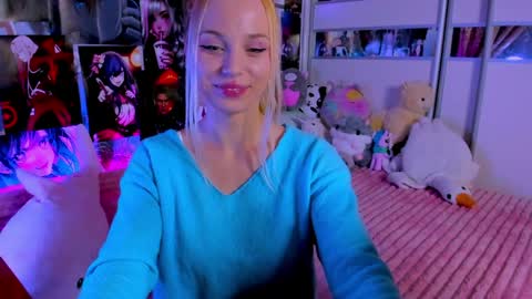 Nora online show from 04/16/26, 09:39