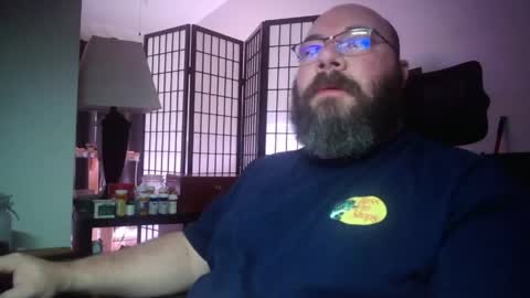 Snapshot of cwbyga chatting on 05/09/26, 10:48 Bubba Bull online show from 05/09/26, 10:48