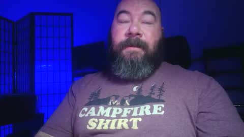 Snapshot of cwbyga chatting on 05/16/26, 03:36 Bubba Bull online show from 05/16/26, 03:36