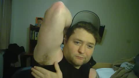 Snapshot of cwc010 chatting on 12/22/24, 08:25 cwc010 online show from 12/22/24, 08:25