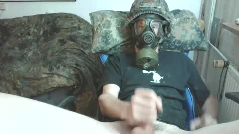 Snapshot of cyb93 chatting on 06/14/26, 06:54 cyb93 online show from 06/14/26, 06:54