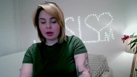 cyber_candy online show from 01/18/25, 12:02