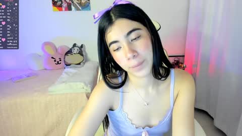 Liz online show from 01/25/25, 01:43