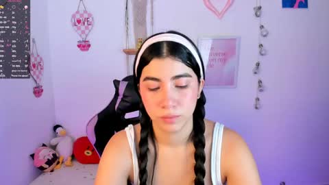Snapshot of cyber_lizz chatting on 06/03/26, 10:26 Liz online show from 06/03/26, 10:26
