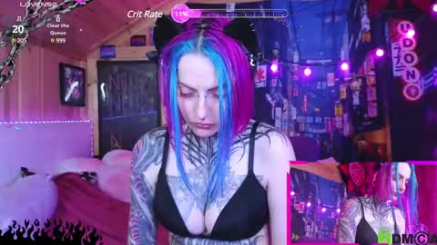 Neko online show from 02/12/25, 05:47