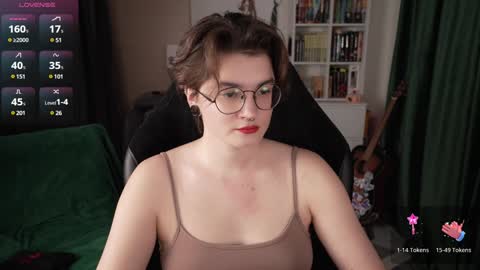 Helen Blossom online show from 12/10/24, 07:43